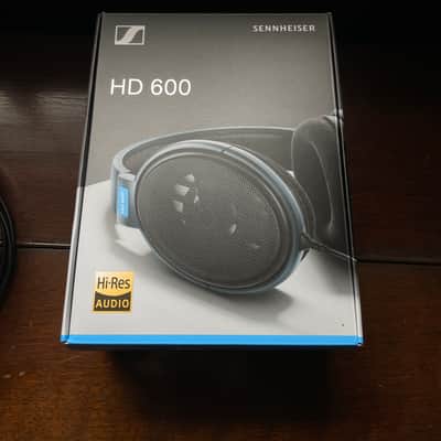 Sennheiser HD 600 Professional Headphones 2023 image 6