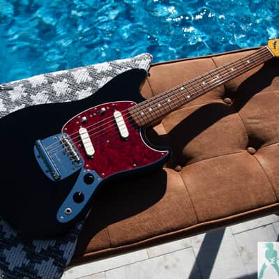 2016 Fender Japan Exclusive Classic '70's Mustang - Pro Set Up w Perfect Frets/Action/Intonation! (MG-69) image 9