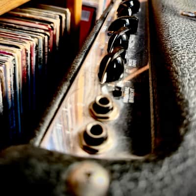 '99 FENDER HOT ROD DELUXE - Made in USA - Golden Era Corona Genesis - The Loudest 40w On Earth - Players Grade First Generation - image 5