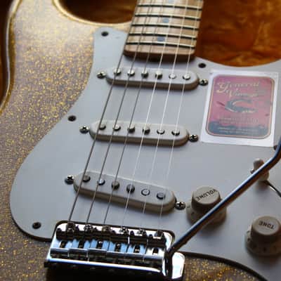 GVT "Double Cut Custom Special 1956 Gold Glitter Sparkle (Nitro Finish, Maple Neck)" HARDCASE,3, 41 KG image 4