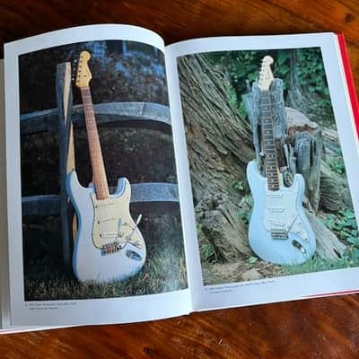 "The Vintage Guitar" Book by Mac Yasuda - Volume 2, 1988 image 9
