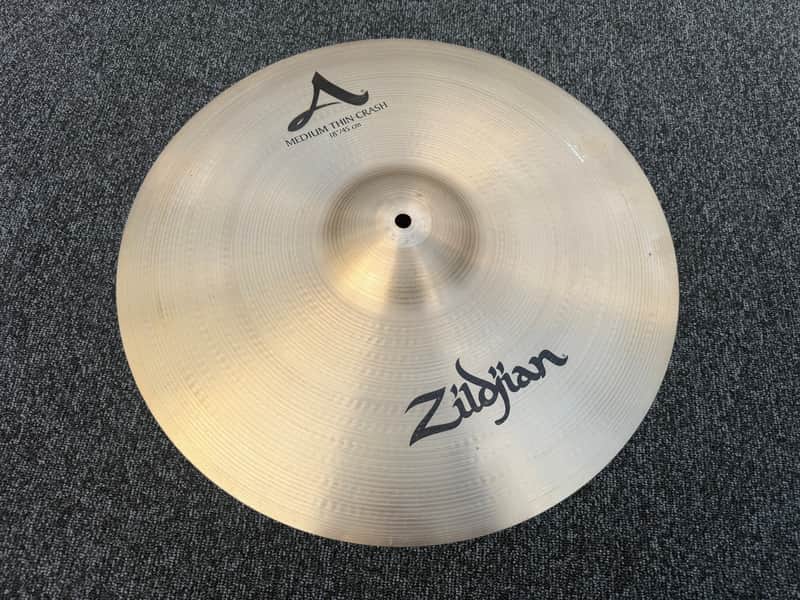 Zildjian 18" A Medium Crash Cymbal image 1