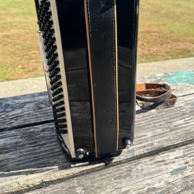 Vintage Universal 120-Bass 41-Key Piano Accordion – Made in Italy w/ Case image 7