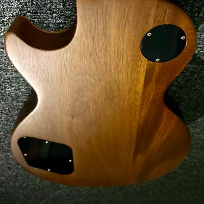 Gibson Les Paul LPJ 2014 120th anniversary - Fireburst - maple neck/top - gig bag and candy. image 13