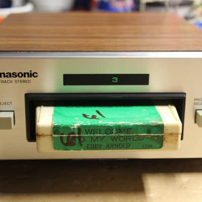 Restored Panasonic RS-801US 8 track player (2) image 3