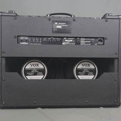 Vox AC30CC2 Custom Classic 2-Channel 30-Watt 2x12" Guitar Combo 2005 - 2010 - Black image 5