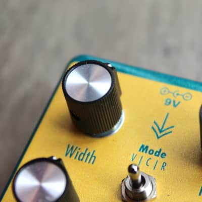 EarthQuaker Devices "Aurelius" (Tri-Voice Chorus) image 4