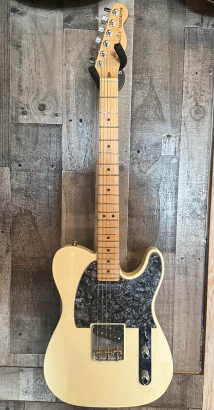 Fender American Special Telecaster with Maple Fretboard 2010 - Olympic White