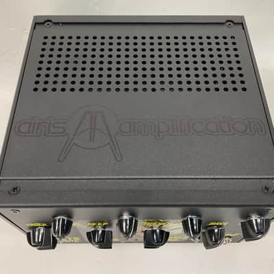 Airis Effects Venomous Amplifier 300W - Black image 2