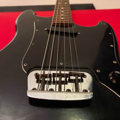 Fender Musicmaster 1977  Black image 7