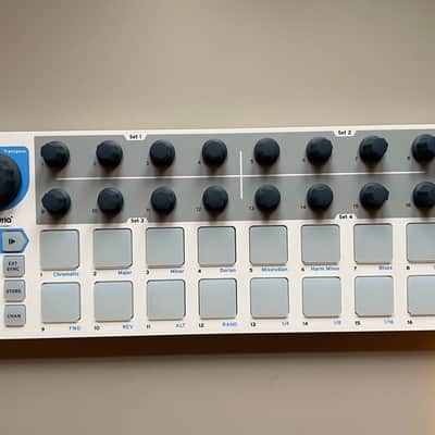 Arturia BeatStep MIDI Controller 2014 - Present - White