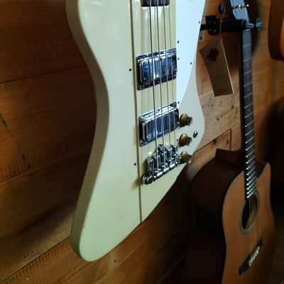 Gibson 1976 Thunderbird Bicentennial Aged White image 4