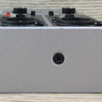 Behringer DI-20 Ultra DI Box image 3
