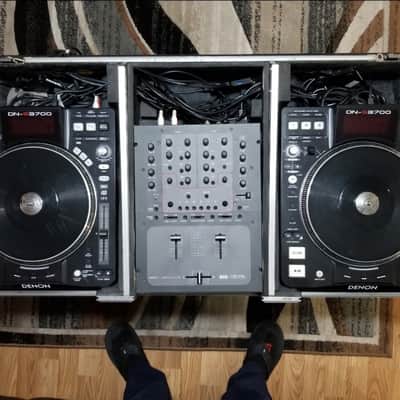(2) Denon DN-S3700 CDJs. (1) RANE TTM 57SL. (1) MARATHON CASE. DN-S3700 image 2