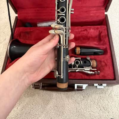 Buffet Crampon E11 Intermediate Bb Clarinet 2010s - Black image 17