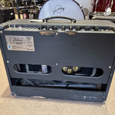 Fender Hot Rod Deluxe 3-Channel 40-Watt 112 1x12" Tube Guitar Combo Amplifier - Local Pickup Only image 3