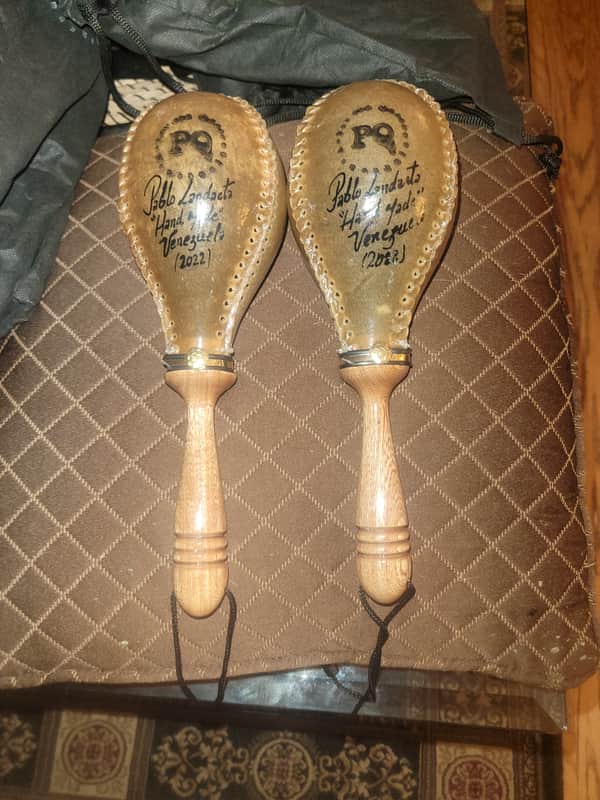 打楽器、ドラム Pan con Queso Maracas Salsera Pan con Queso Maracas 2022 - Natural | Reverb