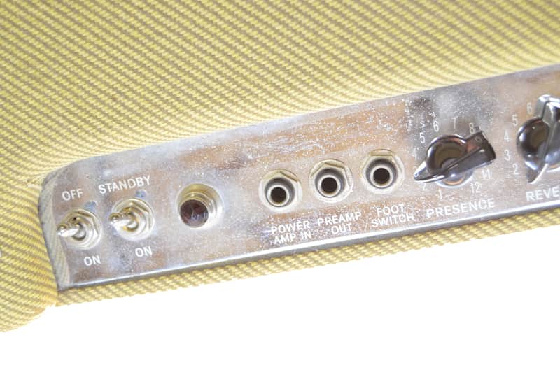 Fender Blues Deluxe 2-Channel 40-Watt 1x12" Guitar Combo 1994 - 1996 image 5