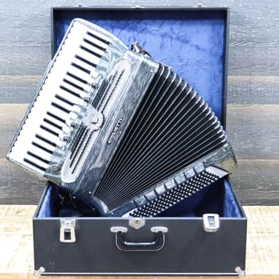 Giulietti Musette Model 120-Bass 41-Key Gray Piano Accordion w/Case #17568 image 7