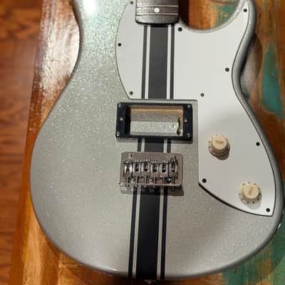 Peavey Rockmaster Silver Metallic Black Stripe 3/4 Scale Electric Guitar 2010s - Graphic image 3