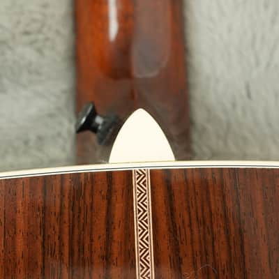Martin D-28 Custom Authentic 1937 2021 - Natural image 8