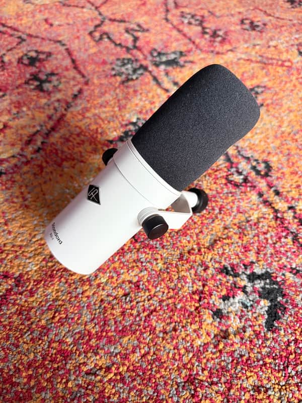 Universal Audio Standard SD-1 Cardioid Dynamic Microphone 2022 - Present - White image 1