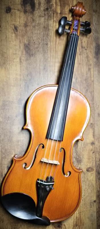 2004 |ROM| Adj & Upgr Gliga Genial 3/4 Violin | Flamed Back | Dominant Strings | Brazilwood Bow image 1