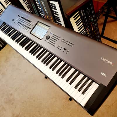 MUST SEE!!! KORG KRONOS X 88 IN FACTORY BOX! FULLY SERVICED IN AMAZING CONDITION! image 4