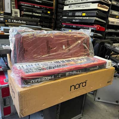 Nord Stage 4 HA73 with GBHP Nord Gig bag , 73 key fully weighted Triple S keyboard /Soft Case //ARMENS//