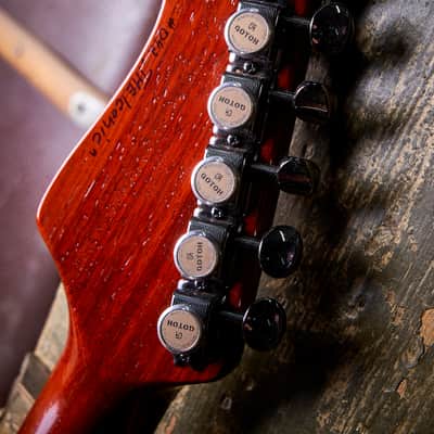 Mano Guitars "The Iconic" - Slightly Aged image 8