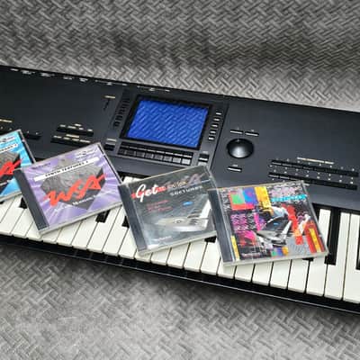 Technics SX-WSA1 + NEW DISPAY + NEW Battery✅ Includes 4 Rare Original Expansion Sound Disks ✅ Acoustic Modeling Holy Grail ✅ Rare 90s Cyber-Synth Flagship ✅ Fully Checked & Cleaned ✅ Worldwide Shipping - Technics WSA1