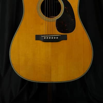 Martin D-28 Authentic 1937 VTS 2025 Natural image 2