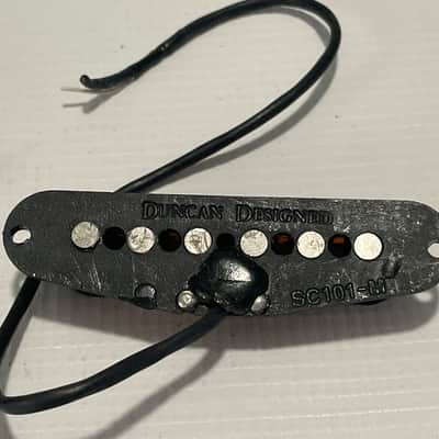 2000's Seymour Duncan Designed SC101 Black Middle Single Coil Guitar Pickup 6.72k (Missing cover) image 4