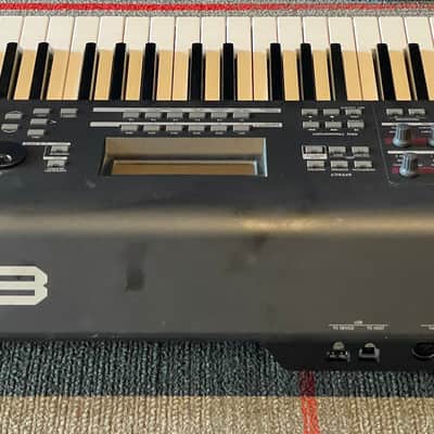 Yamaha MOX8 is an 88-key Keyboard Workstation image 9