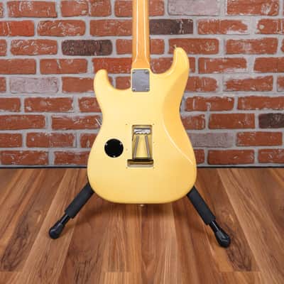ESP Custom SE Strat Olympic White 1980s w/Hard Shell Case image 7