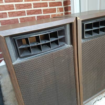 Vintage Speakers Made In Yugoslavia Vintage Speakers Made In Yugoslavia image 1