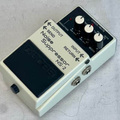 Boss NS-2 Noise Suppressor Pedal, Super Important to your Pedal Chain, Support Small Music Shops ! image 3
