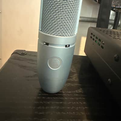 AKG Perception 120 Medium Diaphragm Cardioid Condenser Microphone image 1