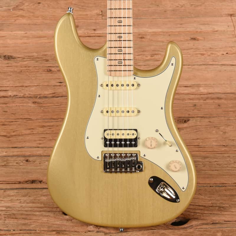 PJD Woodford Standard Plus Firemist Gold image 1