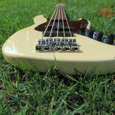 Sadowsky NYC PJ5 in Olympic White - Highly Desirable Low Serial # image 22