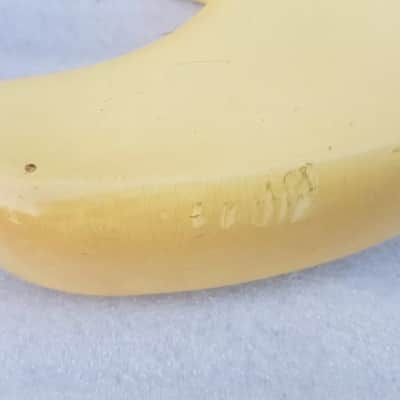 1977 FENDER STRATOCASTER ASH BODY - made in USA - LIGHT WEIGHT image 11