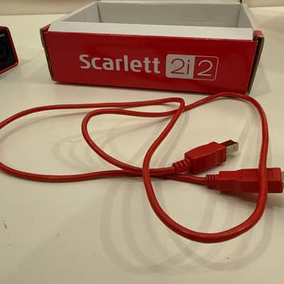 Focusrite Scarlett 2i2 2nd Gen USB Audio Interface 2016 - 2018 - Red / Black image 5