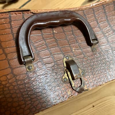 1960s Gibson Faux Alligator Chipboard Guitar Case in Terrible Condition image 22