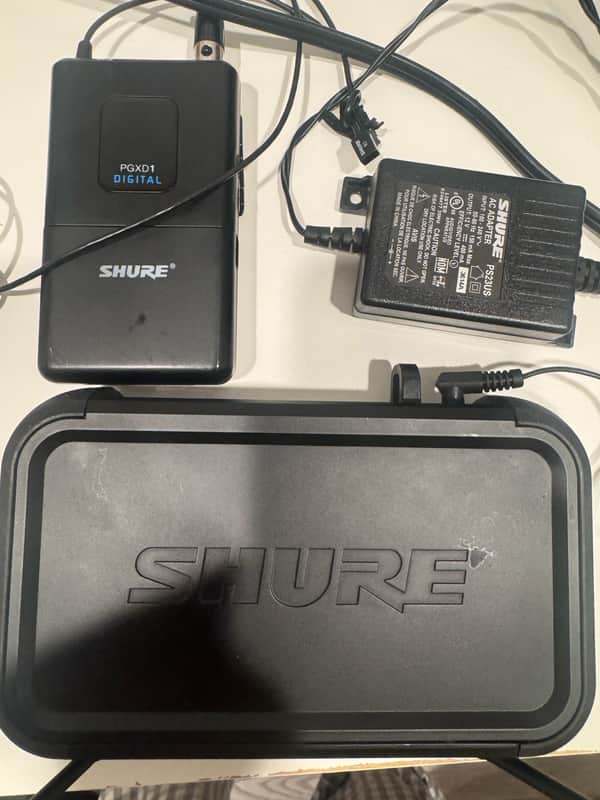 Shure PGXD14/93 Wireless Microphone System with WL93 Lavalier (Band X8: 902 - 928 MHz) 2022 - Present - Black image 1