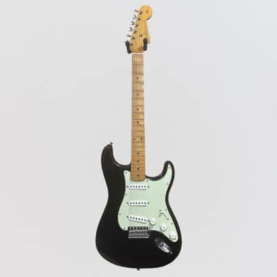 Fender Limited Edition Vintera II Road Worn '60s Stratocaster Electric Guitar - Black image 11