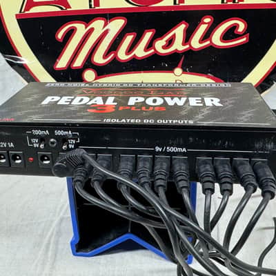 Voodoo Lab Pedal Power 3 Plus Pedal Power Supply with Cables 2021 image 4