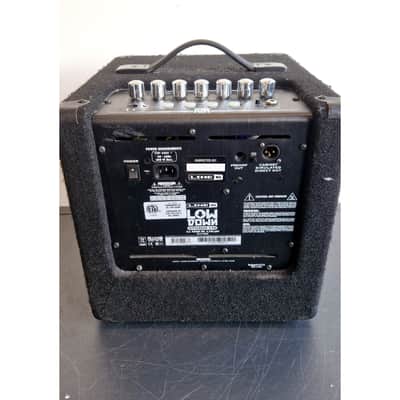 Line 6 LowDown Studio 110 - Bass Amplifier - Very Good image 7
