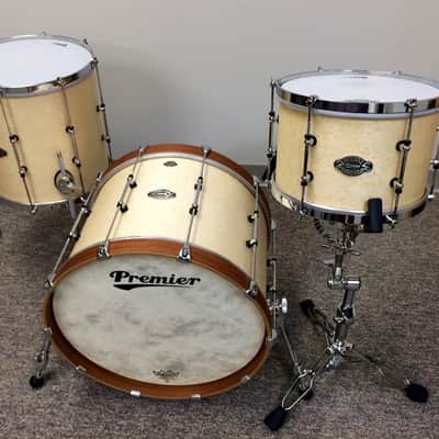 Premier Modern Classic Club Kit - Bebop 20 Drums - Natural Birds Eye Maple / Mahogany image 3