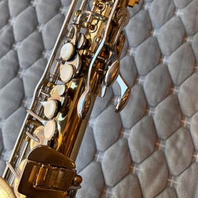 Conn Alto Saxophone image 13