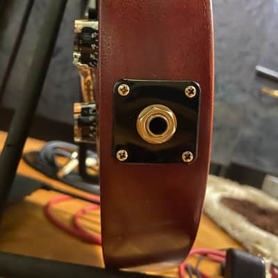 Gibson Les Paul Studio 2010 - Wine Red image 13